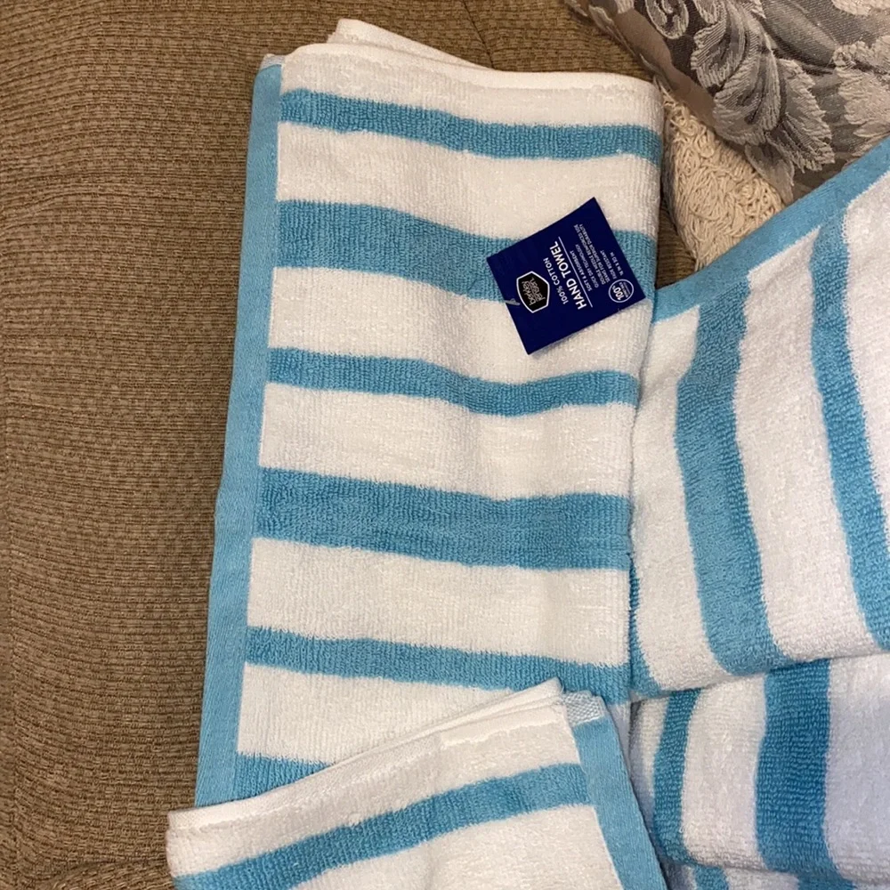 🩵🐚🩵NWT 100% Cotton Hand Towels Striped Agua/White Bundle Set